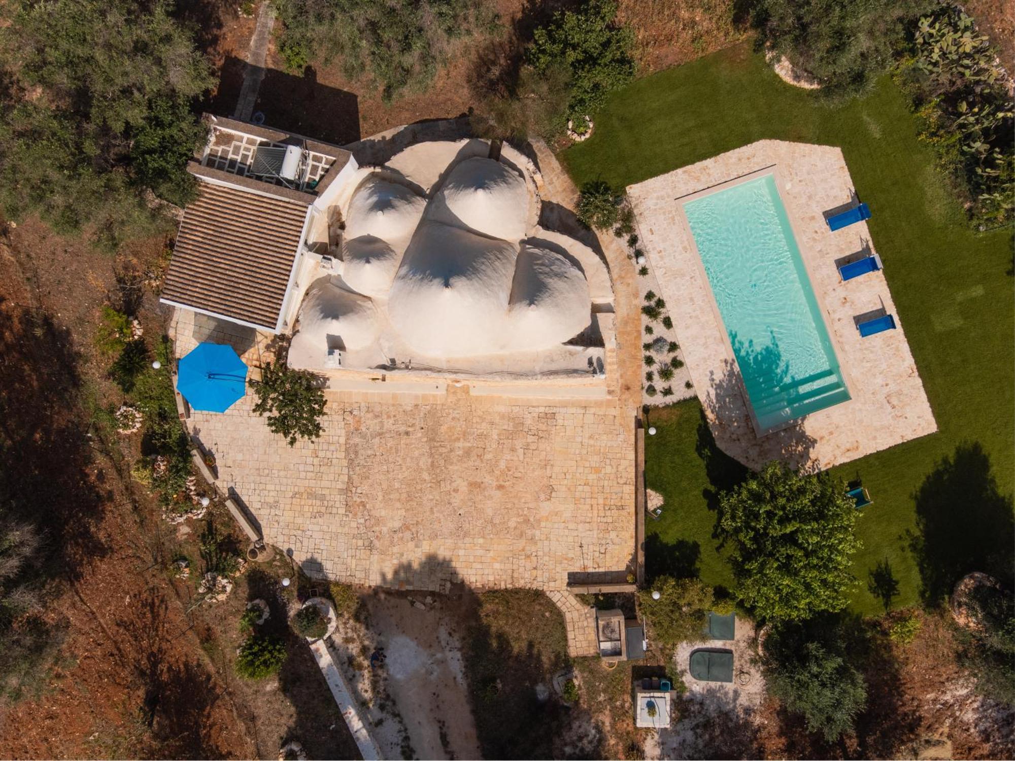 Trullo Tarantini Con Piscina Privata Latiano Exterior foto